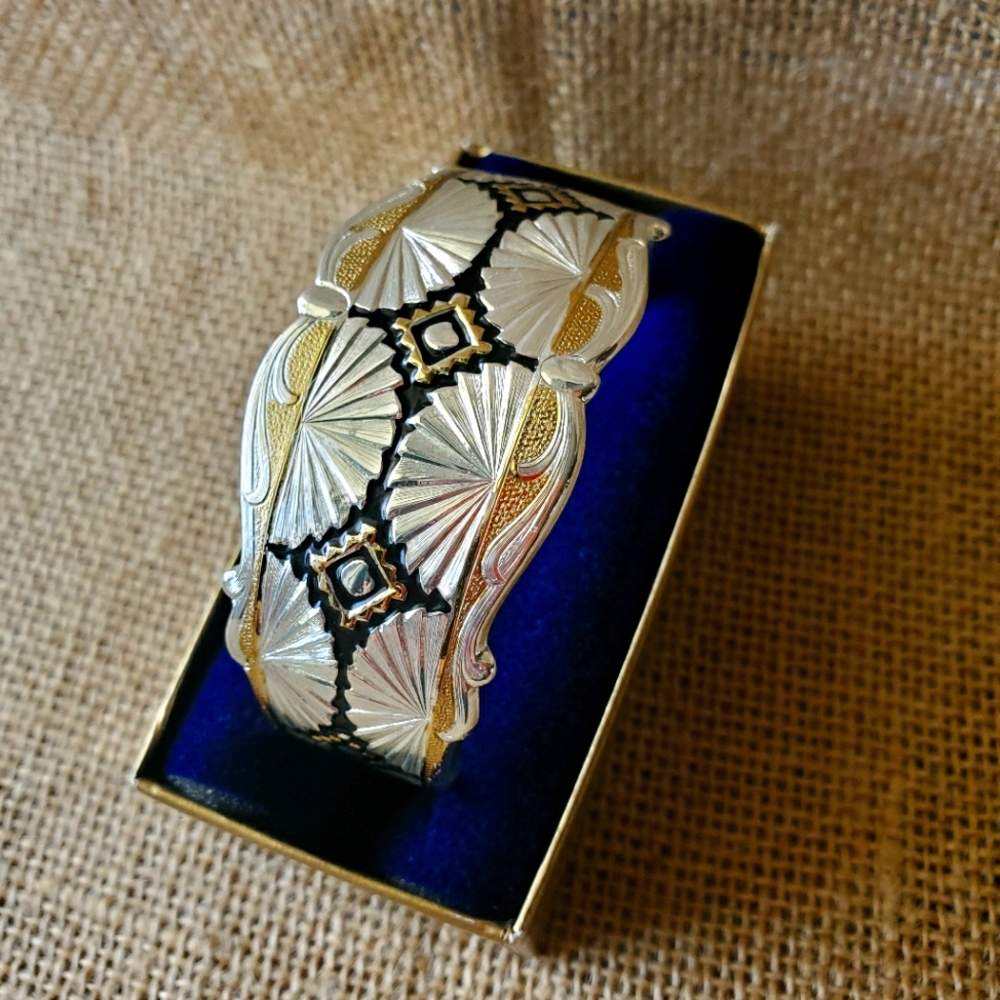 Montana Silversmith Cuff
